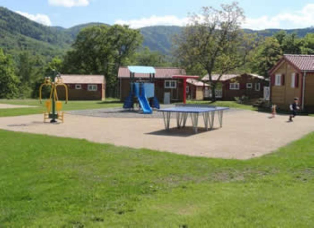 Flower Camping Les Bouleaux Hotel Ranspach Exterior foto